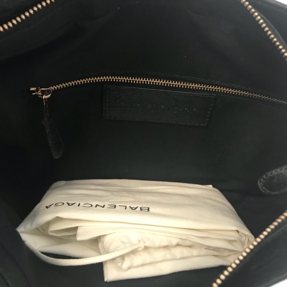 BALENCIAGA Lambskin Leather Giant First Satchel - Picture 4 of 8